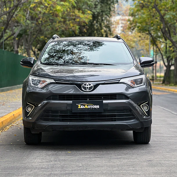 TOYOTA RAV4 LUJO 2.0 MT 2017 3