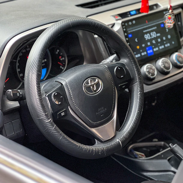 TOYOTA RAV4 LUJO 2.0 MT 2017 7