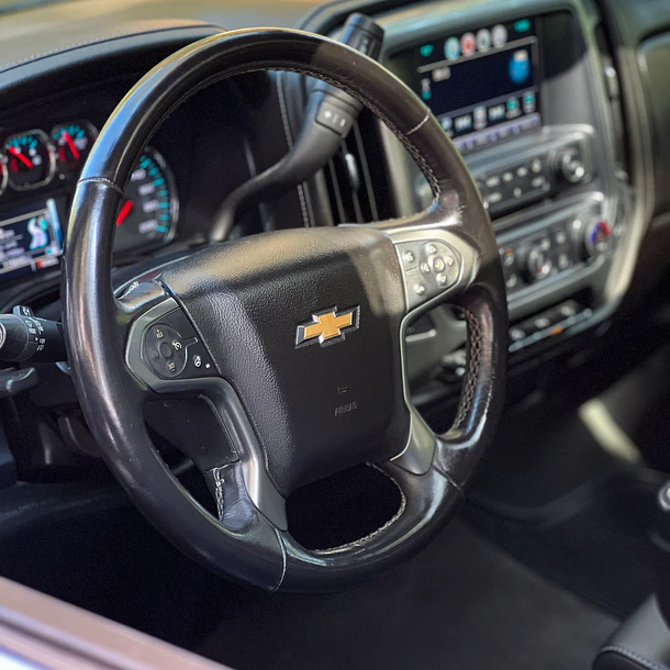 Chevrolet Silverado DCAB AUT 5.3 4x4 2019 7