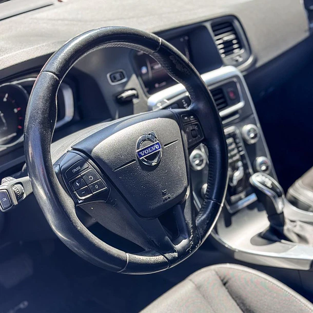 VOLVO  S60 D2  COMFORT 2.0 AUT 2019 6