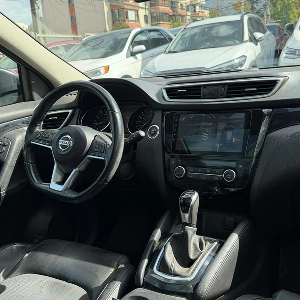 NISSAN QASHQAI 4WD 2.0 AUT 8
