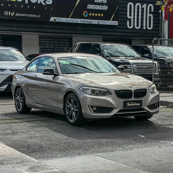 Bmw 220i 2.0 AUT 2015 1