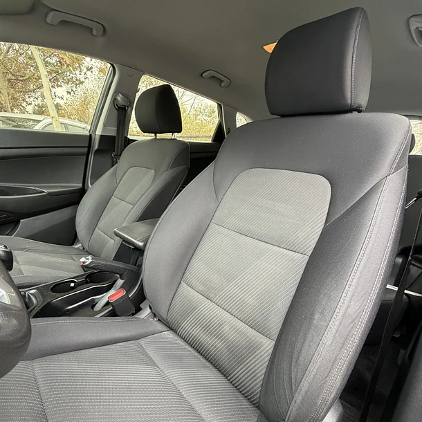 HYUNDAI TUCSON TL 2.0 2019 12