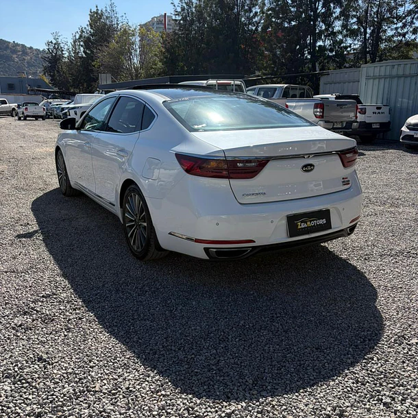 KIA CADENZA YG GDI 3.3 V6 AUT 2020  4