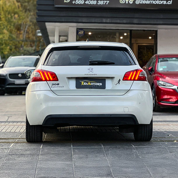 Peugeot  308 BLUE HDI HB 1.6 AUT 2019 3