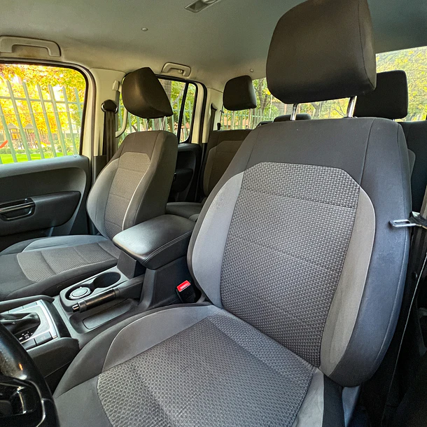 VOLKSWAGEN AMAROK TRENDLINE DCAB 2.0 AUT 13