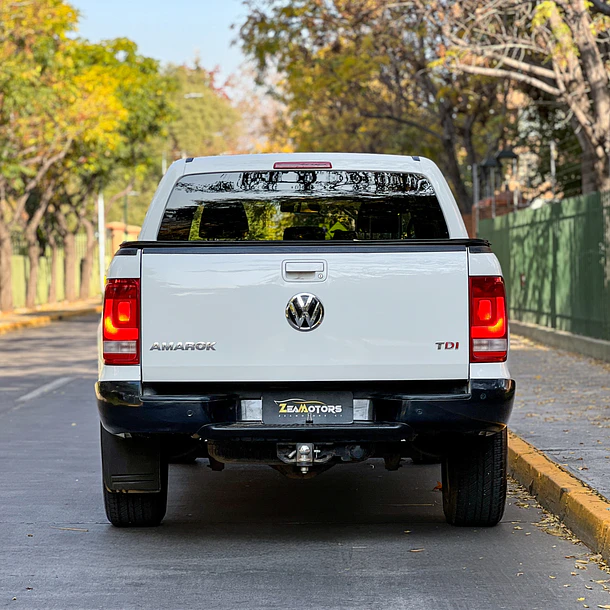 VOLKSWAGEN AMAROK TRENDLINE DCAB 2.0 AUT 5