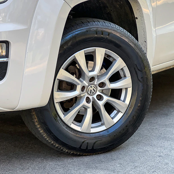 VOLKSWAGEN AMAROK TRENDLINE DCAB 2.0 AUT 6