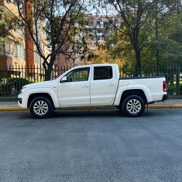 VOLKSWAGEN AMAROK TRENDLINE DCAB 2.0 AUT 2