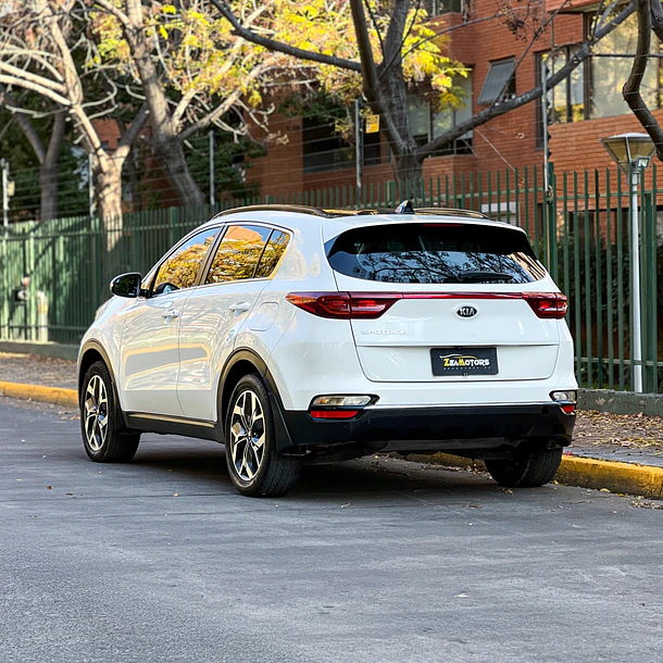 Kia Sportage LX 2.0 2019 4