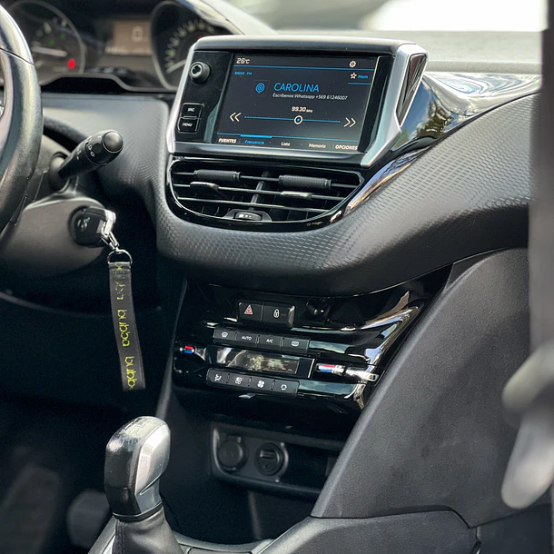 PEUGEOT 208 ALLURE BLUEHDI 1.6 2019 10