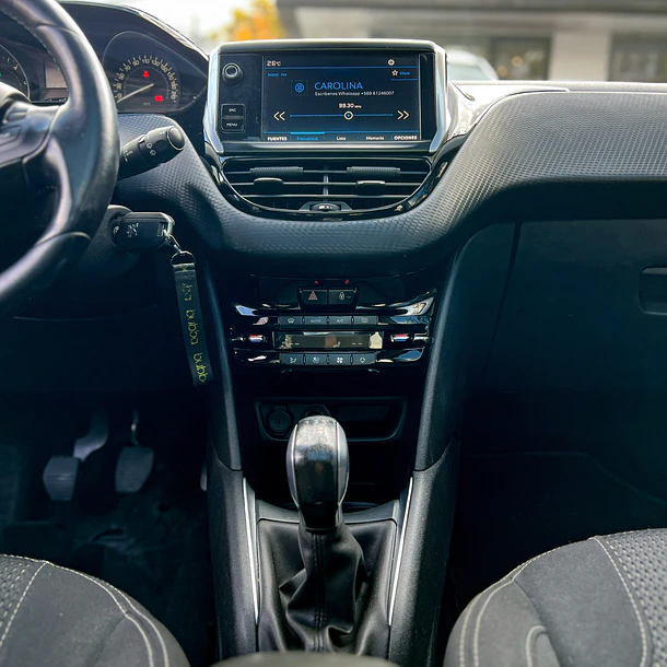 PEUGEOT 208 ALLURE BLUEHDI 1.6 2019 8