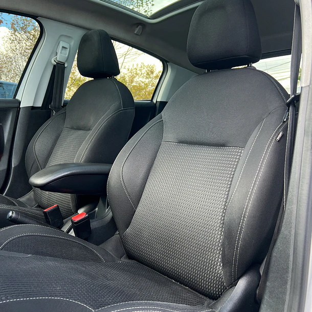 PEUGEOT 208 ALLURE BLUEHDI 1.6 2019 13