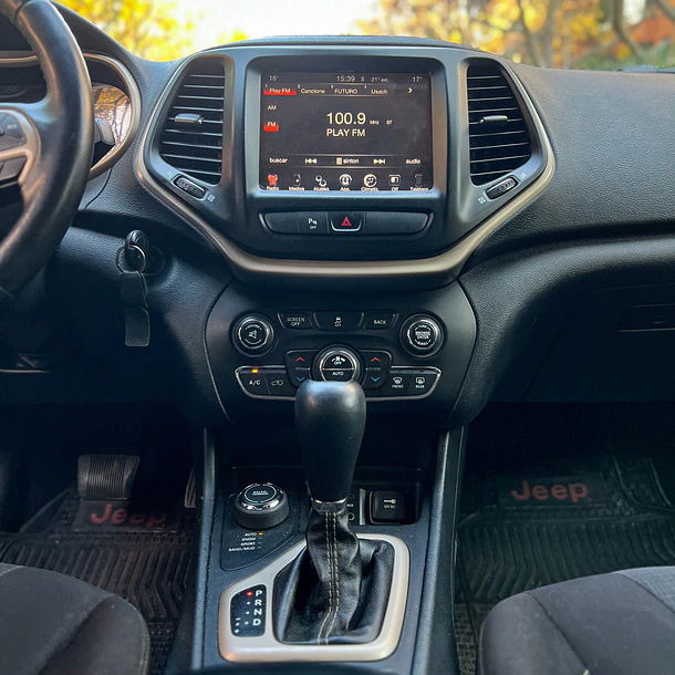JEEP CHEROKEE LONGITUDE 4X4 2.4 AUT 2017 8
