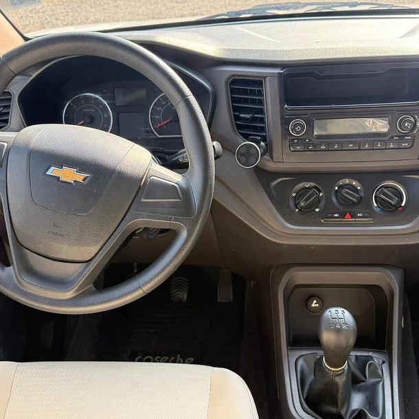 Chevrolet N400 Max 1.5 2022 10