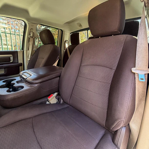 RAM 1500 4X4 3,6 AUT 2015 11