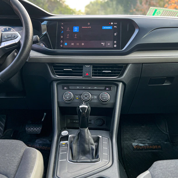 Volkswagen Taos 1.4 250 TSI Comfortline Auto  2022 9