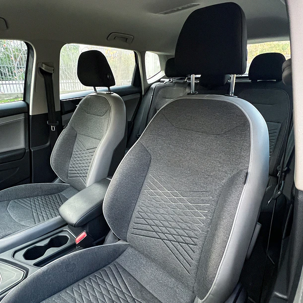 Volkswagen Taos 1.4 250 TSI Comfortline Auto  2022 15