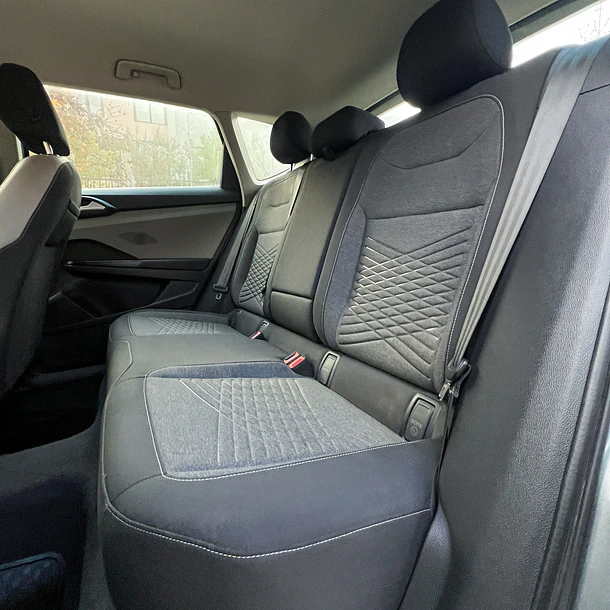 Volkswagen Taos 1.4 250 TSI Comfortline Auto  2022 16