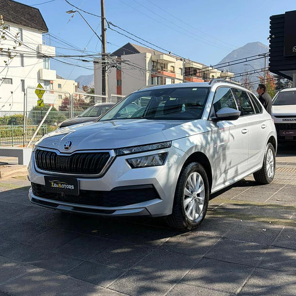 SKODA KAMIQ TSI 1.0 AUT 2024 1