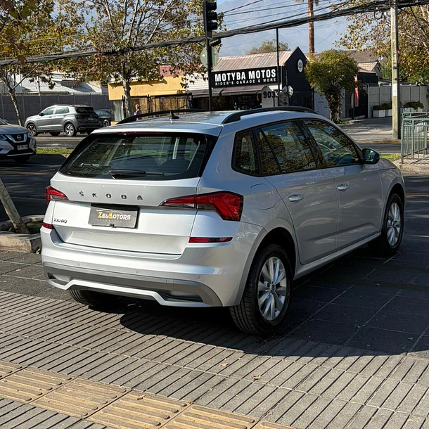 SKODA KAMIQ TSI 1.0 AUT 2024 6