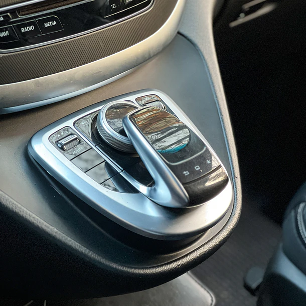 MERCEDES BENZ V220 CDI 2.0 2017 11