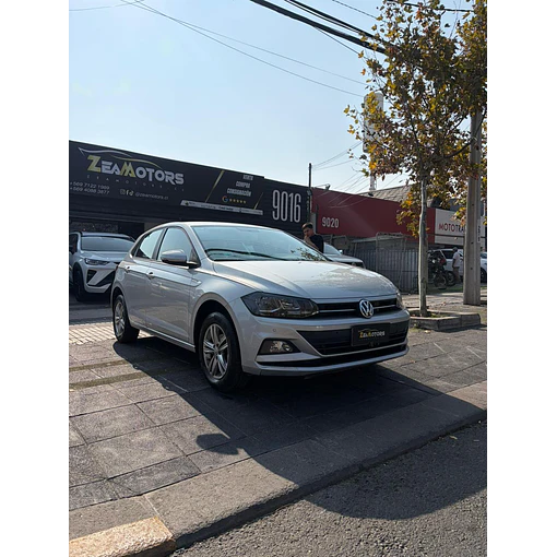 VOLKSWAGEN POLO COMFORTLINE 1.6 2019