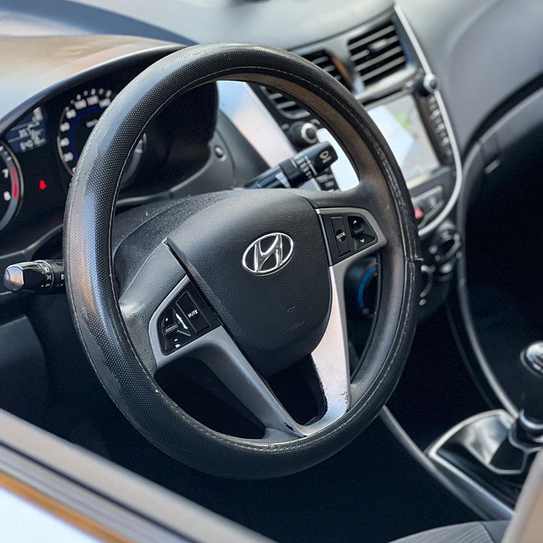 HYUNDAI ACCENT RB GL 1.4 2017 7