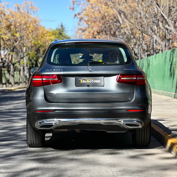 Mercedes Benz GLC 220D 2018 5