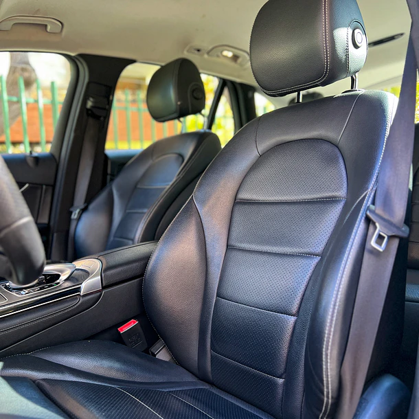 Mercedes Benz GLC 220D 2018 12