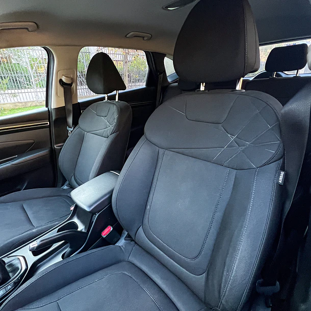 HYUNDAI TUCSON NX4 MPI 2.0 MT PLUS 2021 15