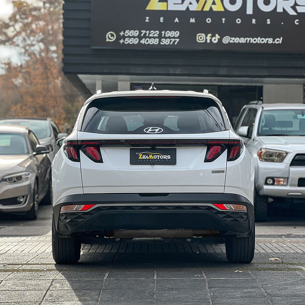 HYUNDAI TUCSON NX4 MPI 2.0 MT PLUS 2021 4