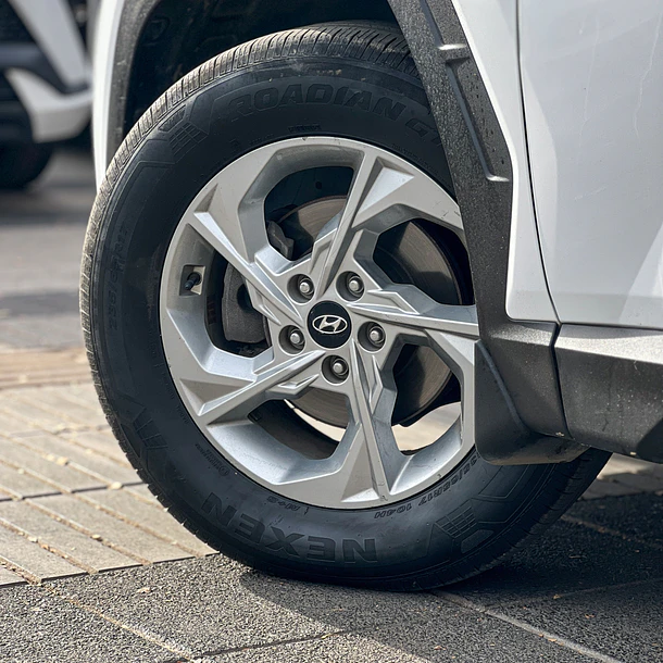 HYUNDAI TUCSON NX4 MPI 2.0 MT PLUS 2021 5