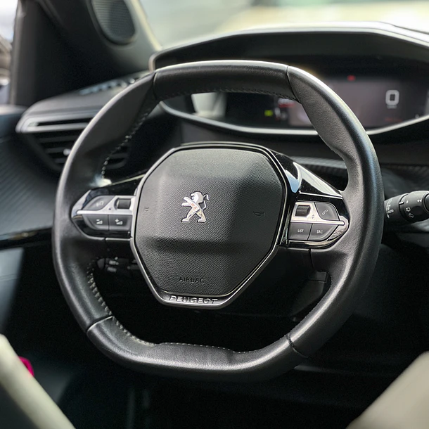 Peugeot 2008 PURETECH 130 4X2 1.2 2023 12