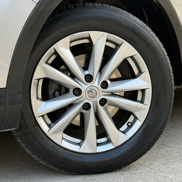 NISSAN QASHQAI ADVANCE  2.0 MT 2018 6