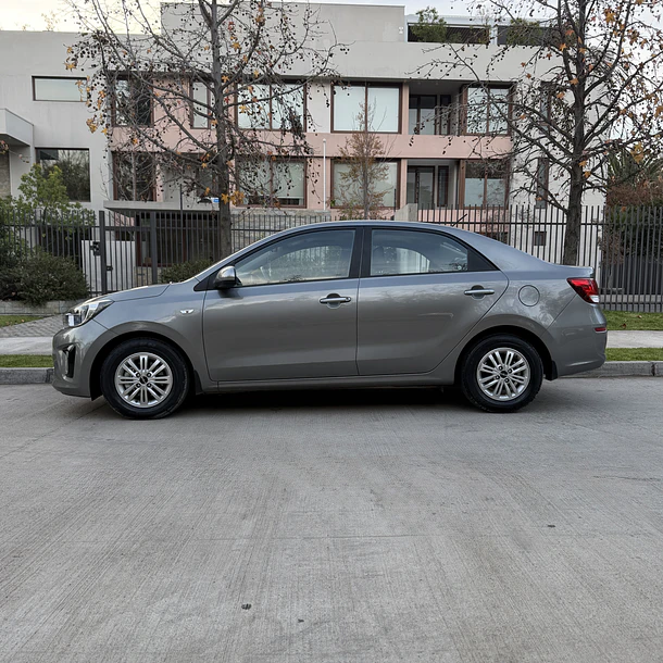 Kia Soluto MPI 1.4  2024 2