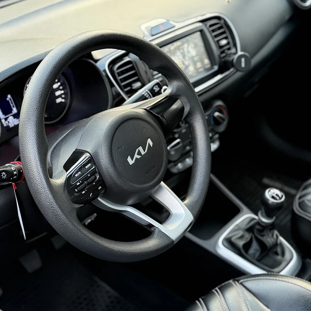 Kia Soluto MPI 1.4  2024 7
