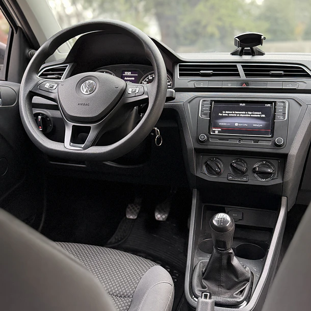 Volkswagen Saveiro CD 1.6 Mt 2022 10