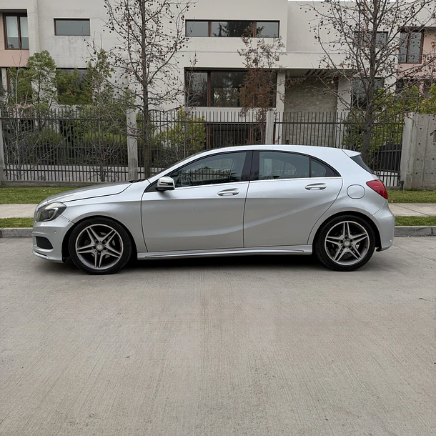 Mercedes Benz A200  AUT 1.6 2014 2
