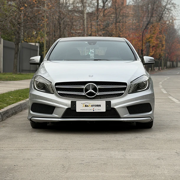 Mercedes Benz A200  AUT 1.6 2014 3