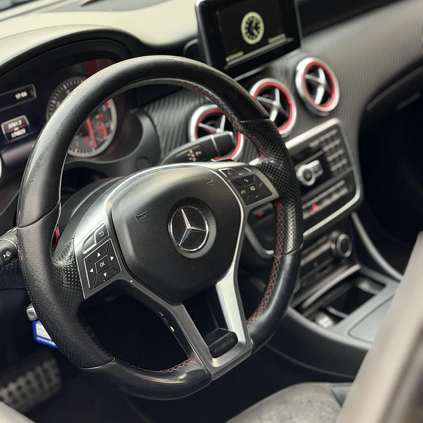 Mercedes Benz A200  AUT 1.6 2014 7