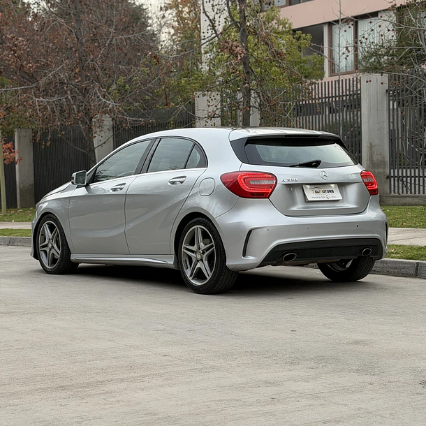 Mercedes Benz A200  AUT 1.6 2014 4