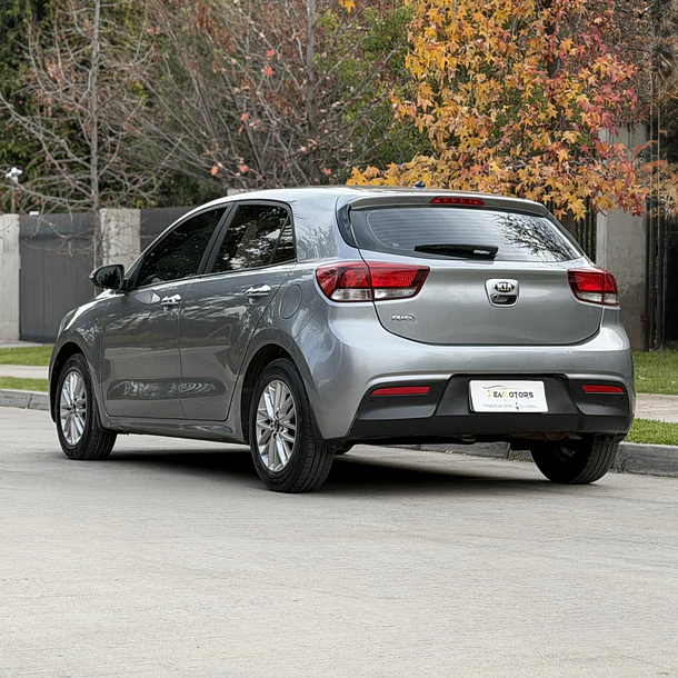 KIA RIO 5 EX 1.4 HB 6MT 5P 3