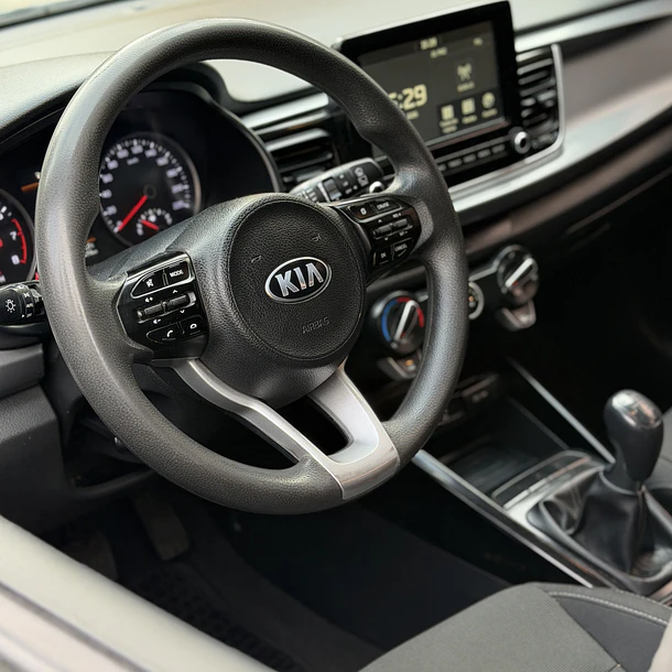 KIA RIO 5 EX 1.4 HB 6MT 5P 6