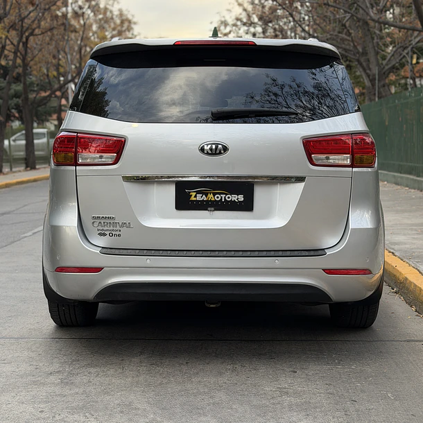 KIA GRAND CARNIVAL EX  3.3  AUT 2018 3