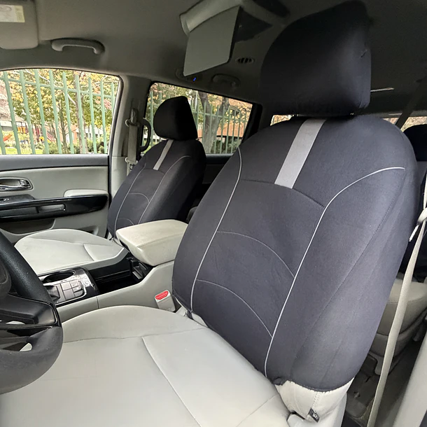 KIA GRAND CARNIVAL EX  3.3  AUT 2018 7