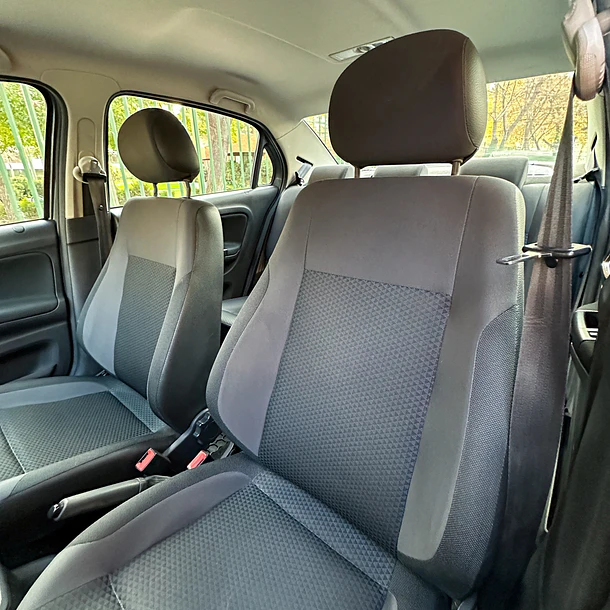VOLKSWAGEN VOYAGE COMFORTLINE 1.6 2022 12