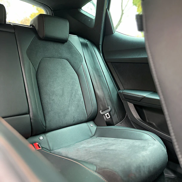 CUPRA LEON 1.4 T Auto 2025 11