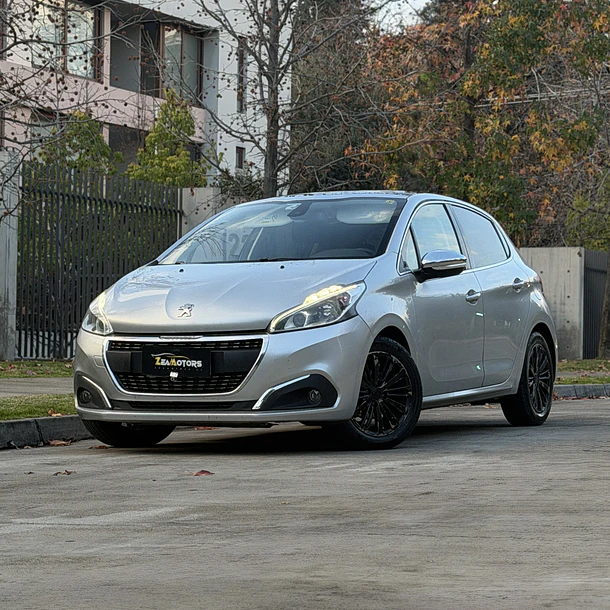 PEUGEOT 208 ALLURE BLUEHDI 1.6 2017 1