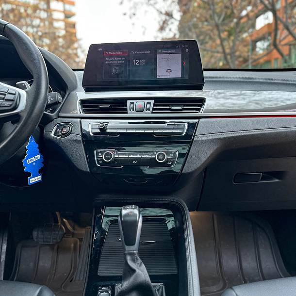 BMW X1 SDRIVE18D 2.0 AT 2021 9